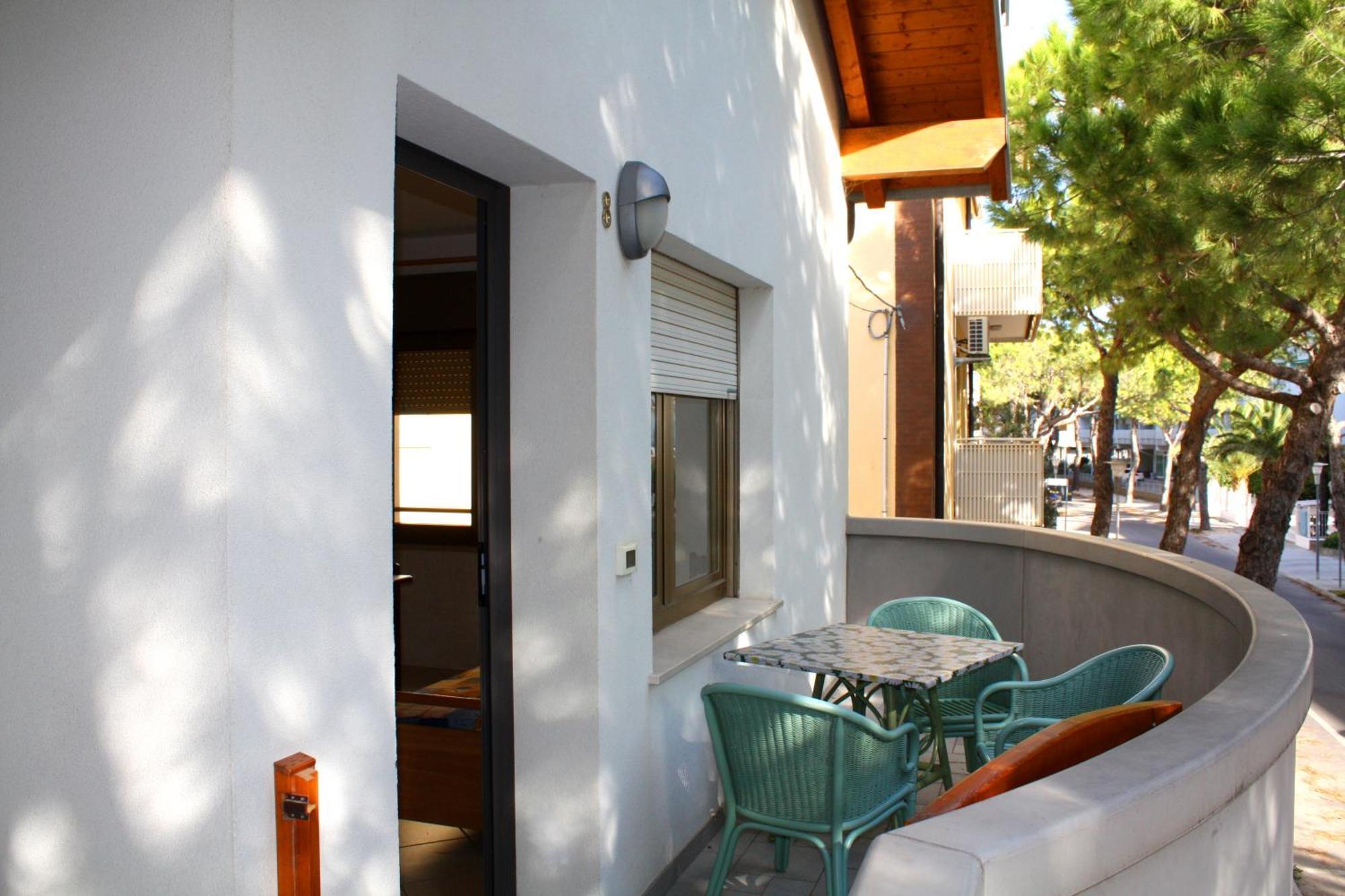 Villa Nodari Lignano Sabbiadoro Exterior photo